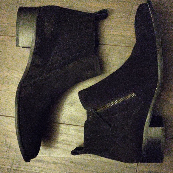 Paul Green Shoes - Paul Green Suede/Leather Chelsea  Ankle Boots